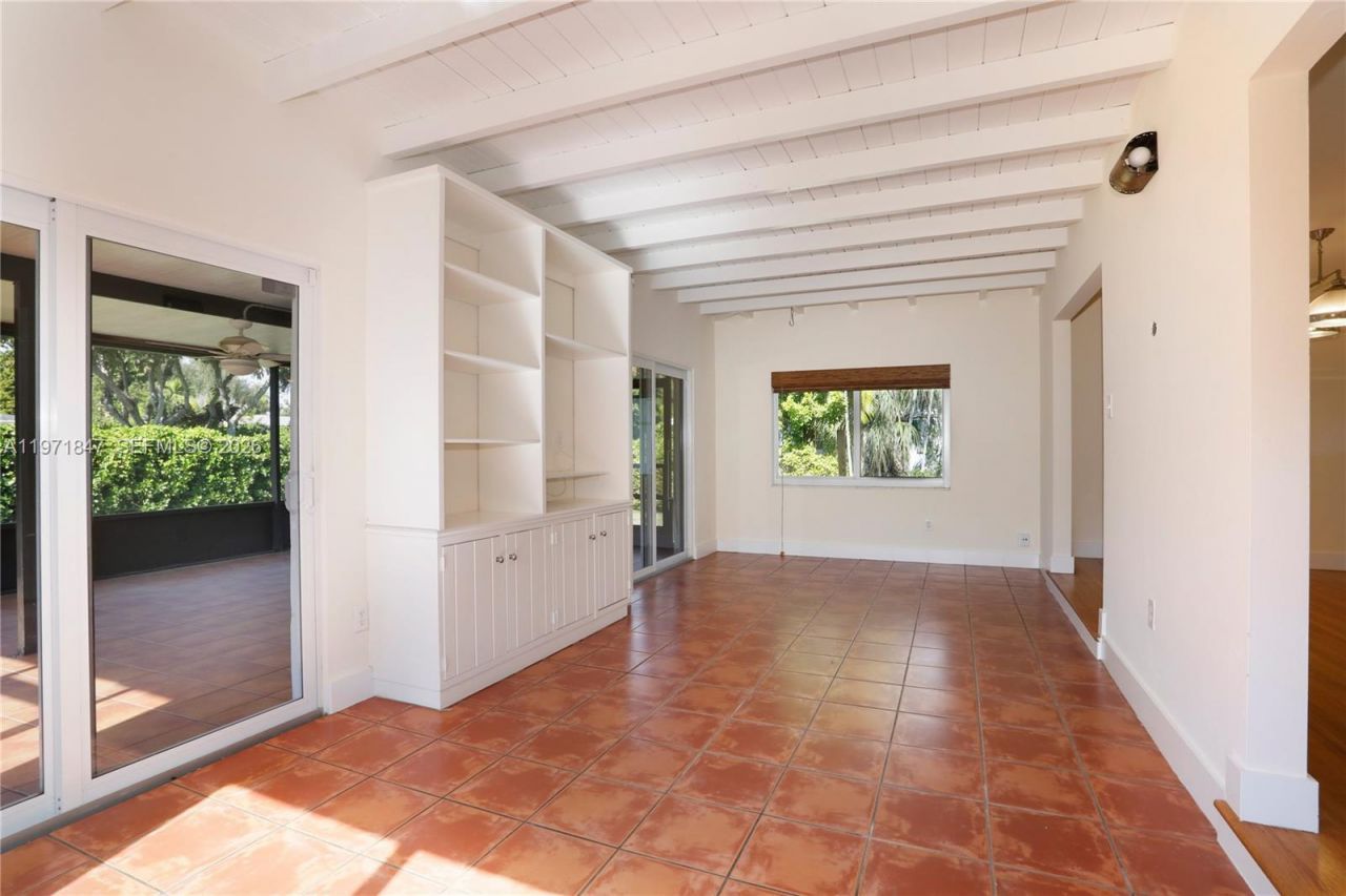 8300 SW 61st Ave, South Miami, FL 33143 Photo