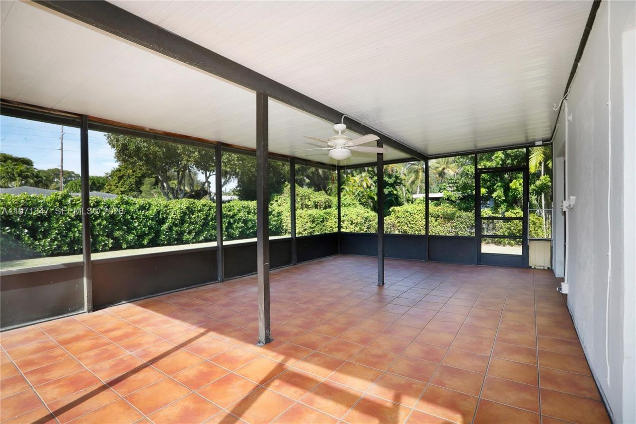 8300 SW 61st Ave, South Miami, FL 33143 Photo