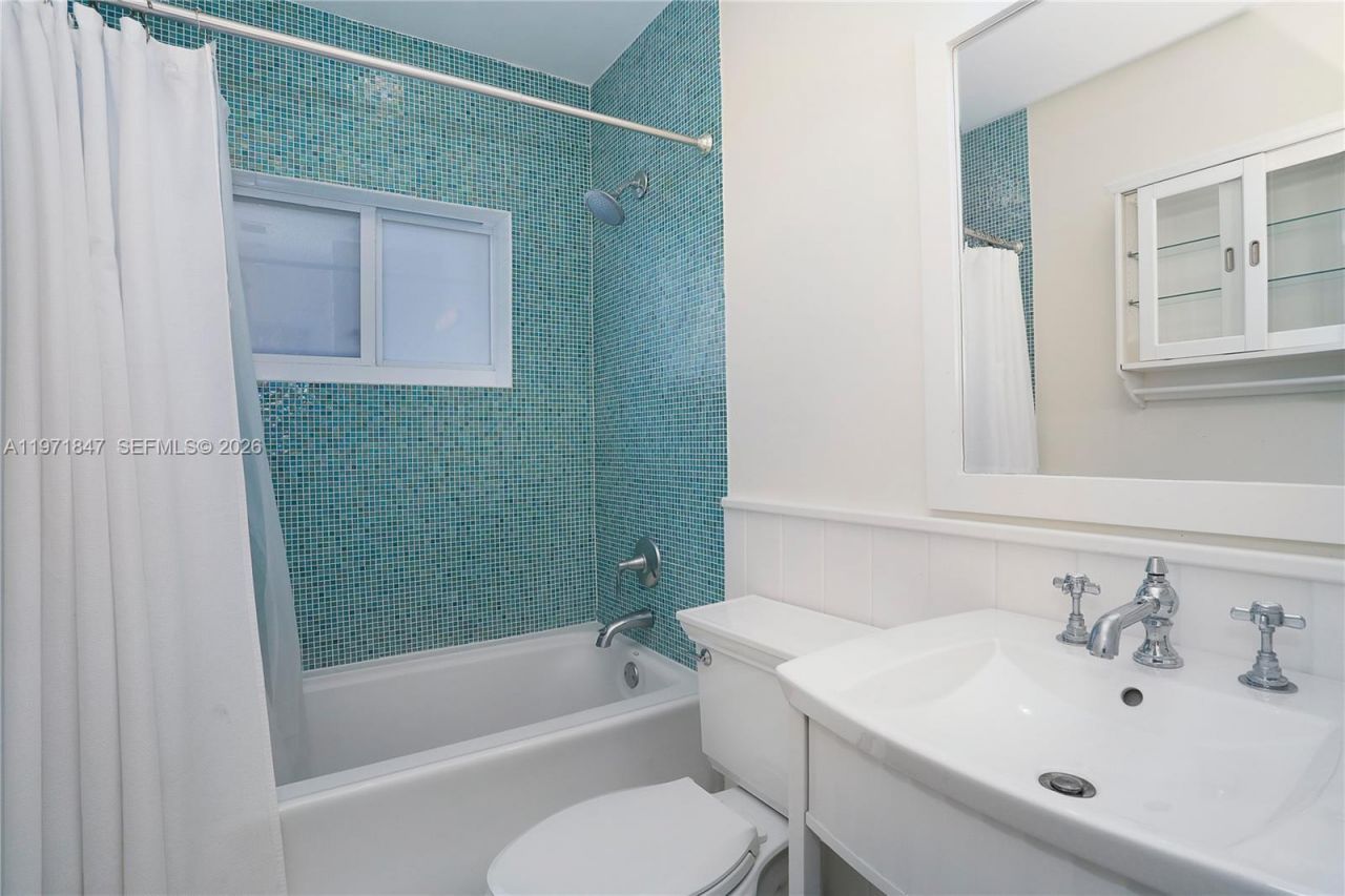 8300 SW 61st Ave, South Miami, FL 33143 Photo