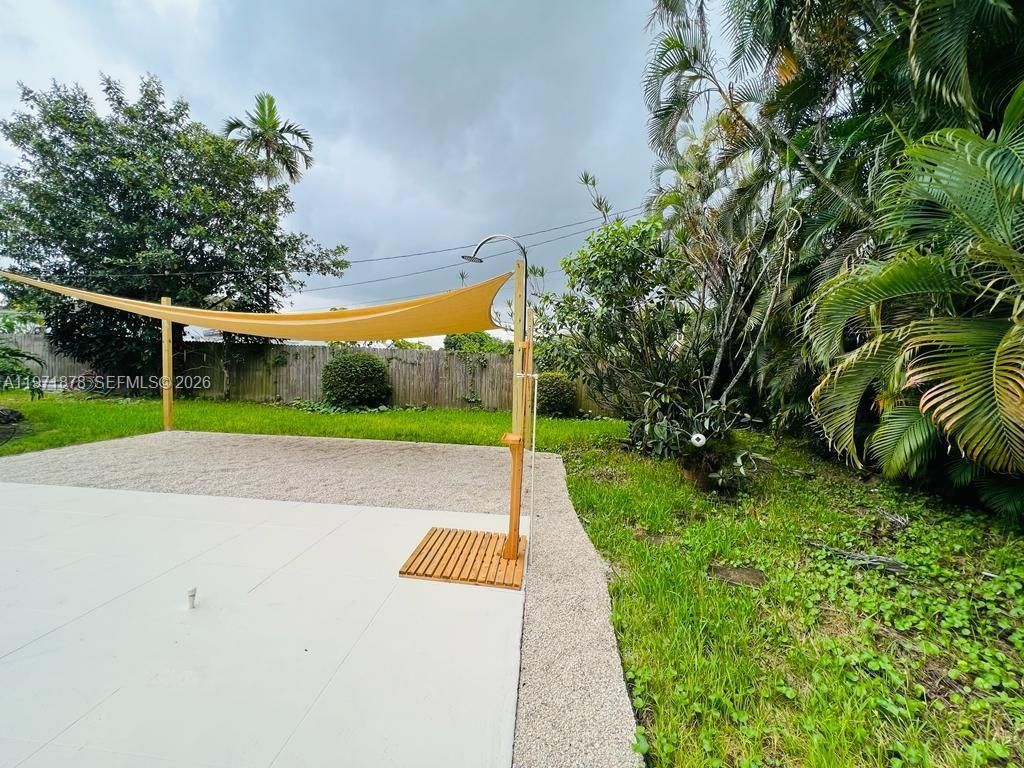 14825 Garden Dr , Miami, FL 33168 Photo