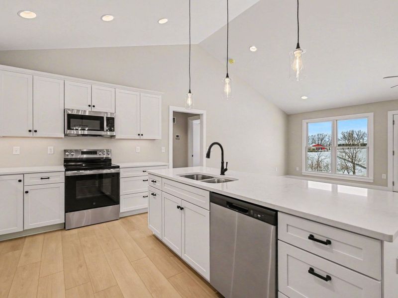 1878 Saint James Place, Verona, KY 41092 Photo 9