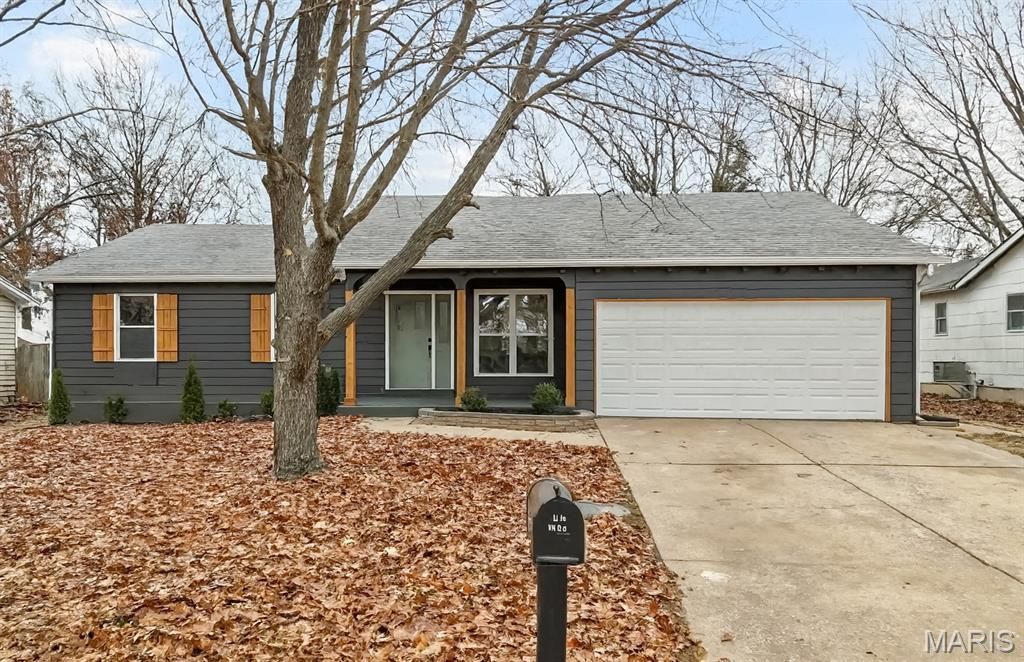 3032 Valley Ridge Drive, Saint Peters, MO 63376 Main Photo