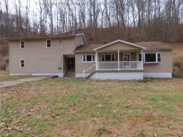 2122 Valley Grove Road, Charleston, WV 25311