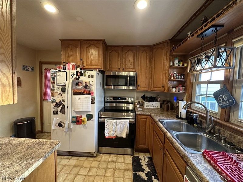 53562 High Ridge Road, Bridgeport, OH 43912 Photo 7