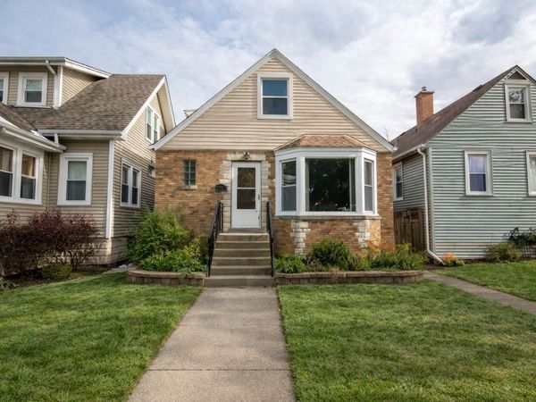 3345 N Ottawa Avenue , Chicago, IL 60634