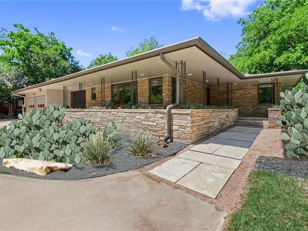 1254 S Church ST, Georgetown, TX 78626