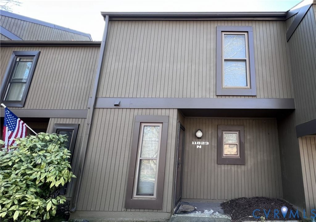 11823 N Briar Patch Drive, Midlothian, VA 23113 Main Photo