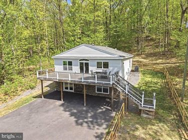 500 DELICIOUS ROAD, LINDEN, VA 22642