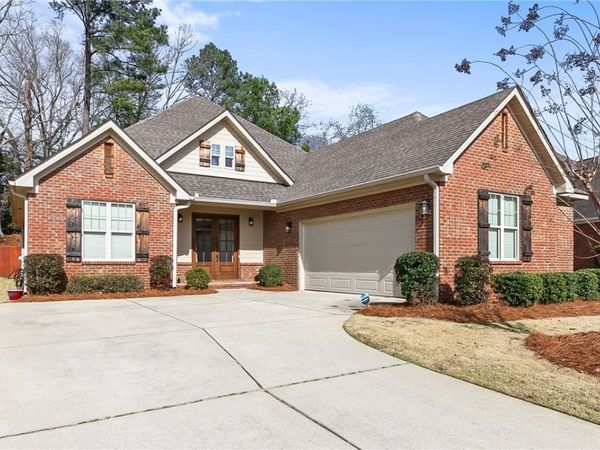 3951 Gaineswood Lane, Tuscaloosa, AL 35406