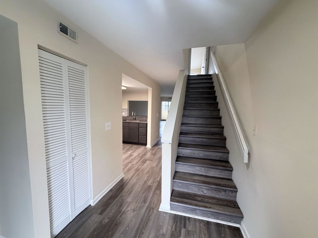 1100 Possum Trot Rd.  Photo 10