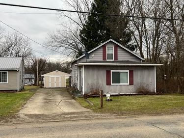 1092 N Trimble Rd, Mansfield, OH 44906