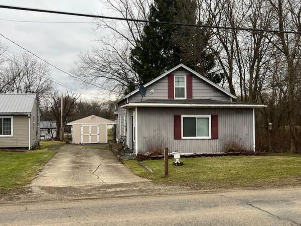 1092 N Trimble Rd, Mansfield, OH 44906