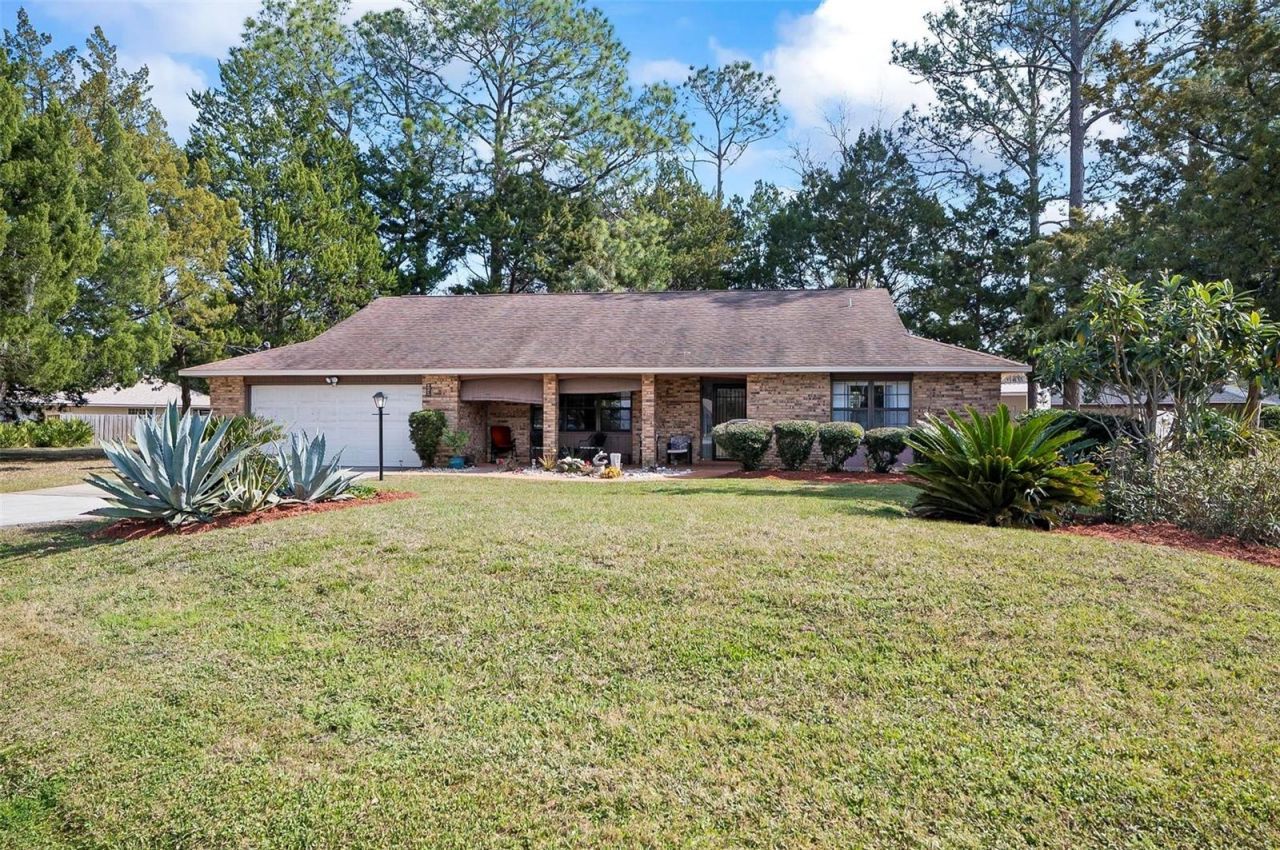 23 Brookside Lane, Palm Coast, FL 32137 Main Photo