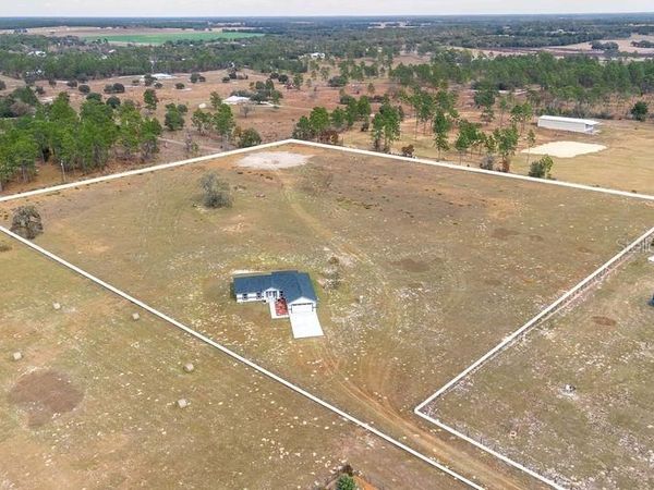 14461 SE 80TH STREET , MORRISTON, FL 32668