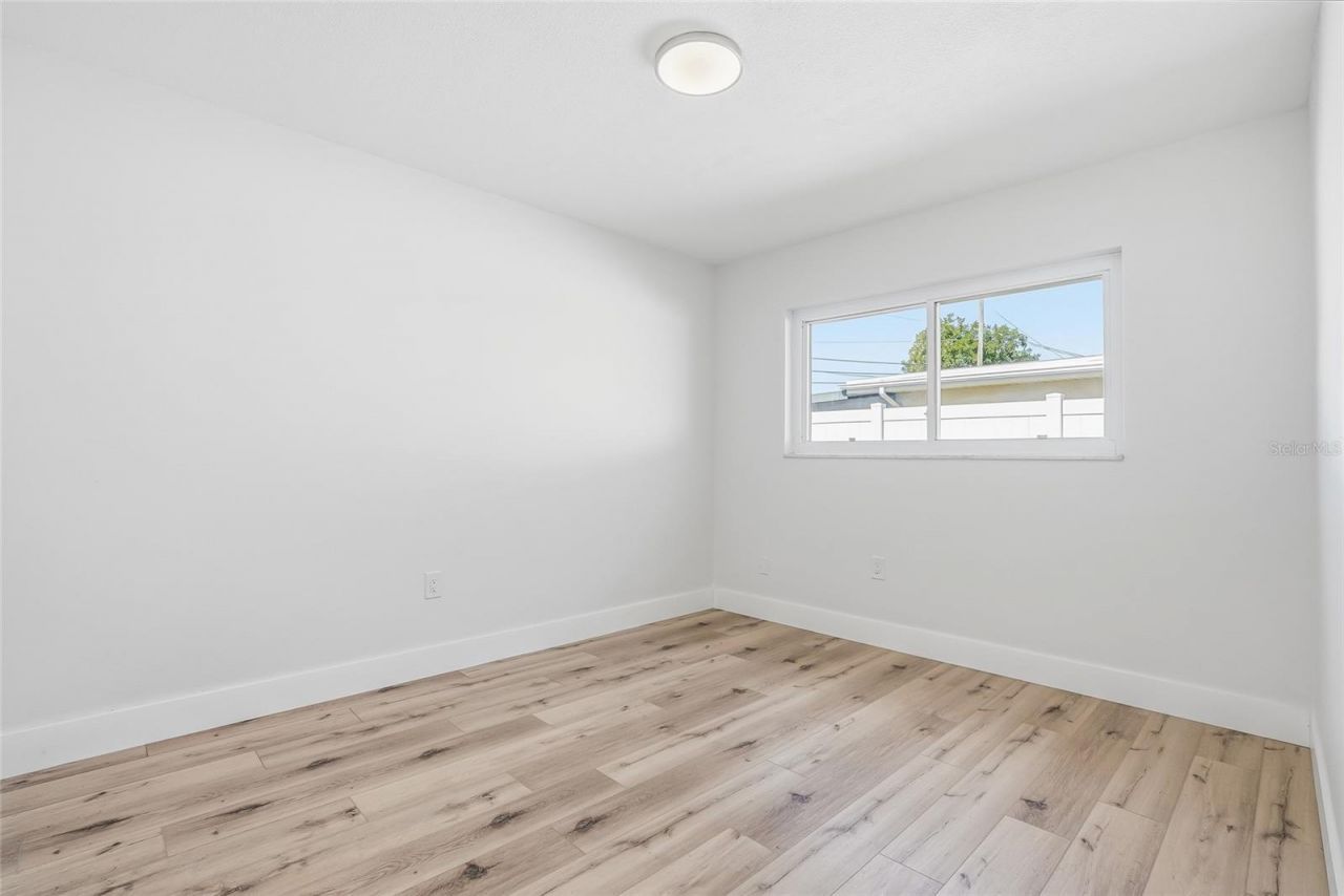 5708 Bayshore Drive, Seminole, FL 33772 Photo