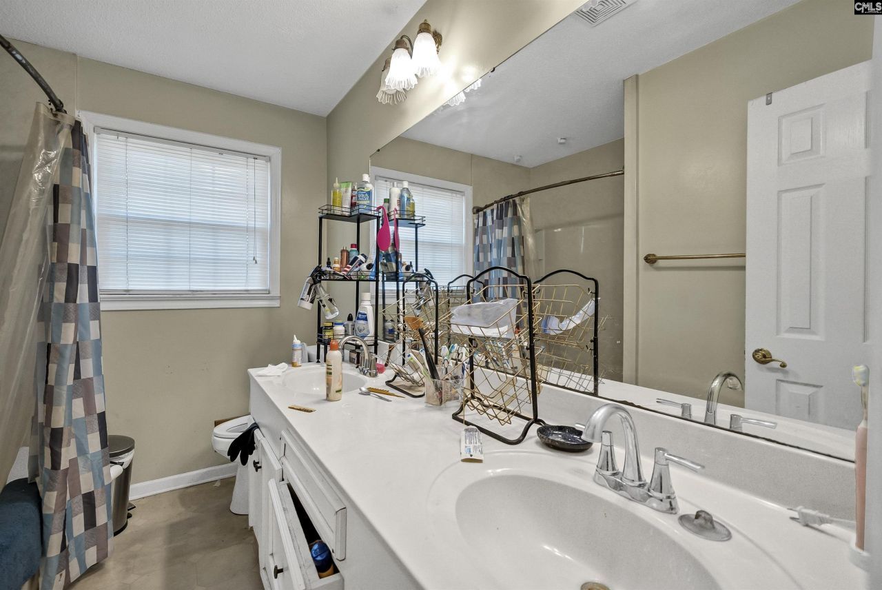 2431 Merry Wood Road Photo 17