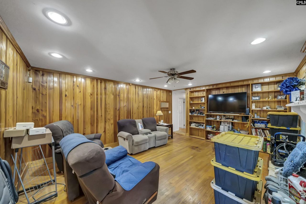 2431 Merry Wood Road Photo 34