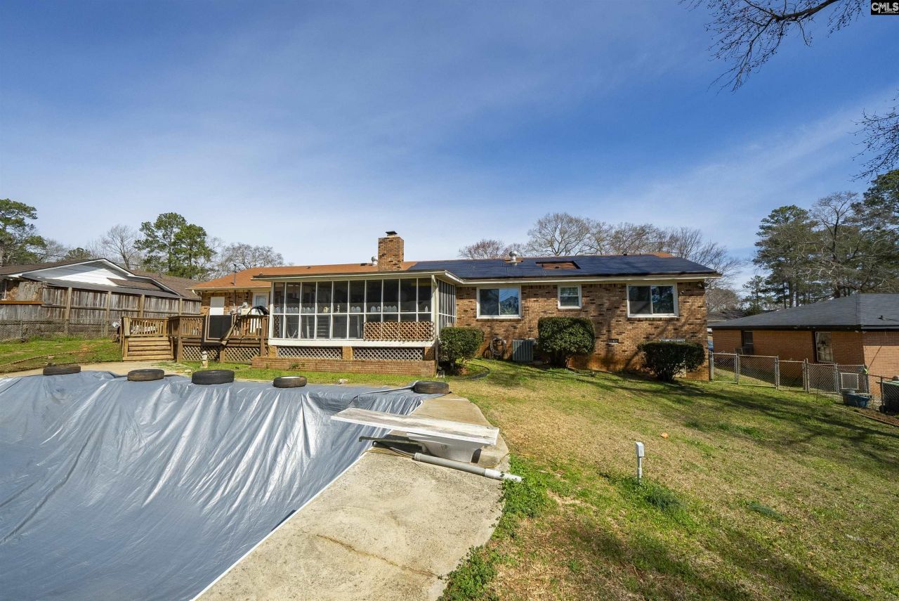 2431 Merry Wood Road Photo 4