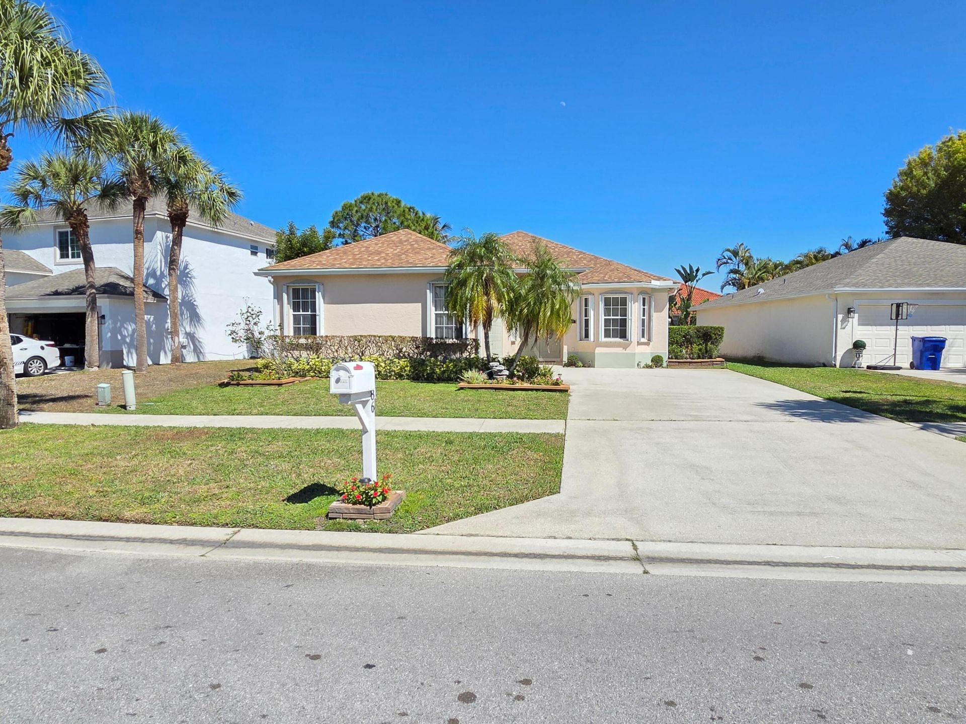 286 Saratoga Boulevard E, Royal Palm Beach, FL 33411 Photo
