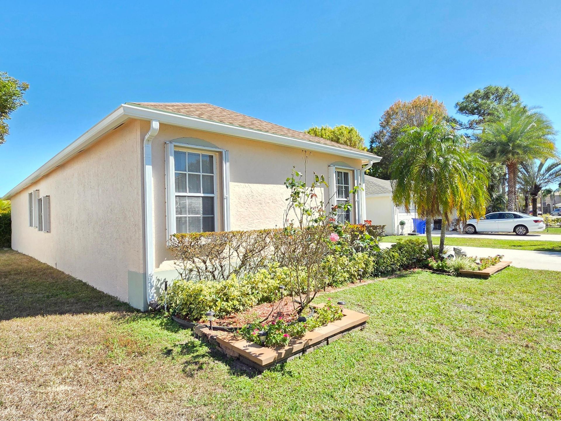 286 Saratoga Boulevard E, Royal Palm Beach, FL 33411 Photo