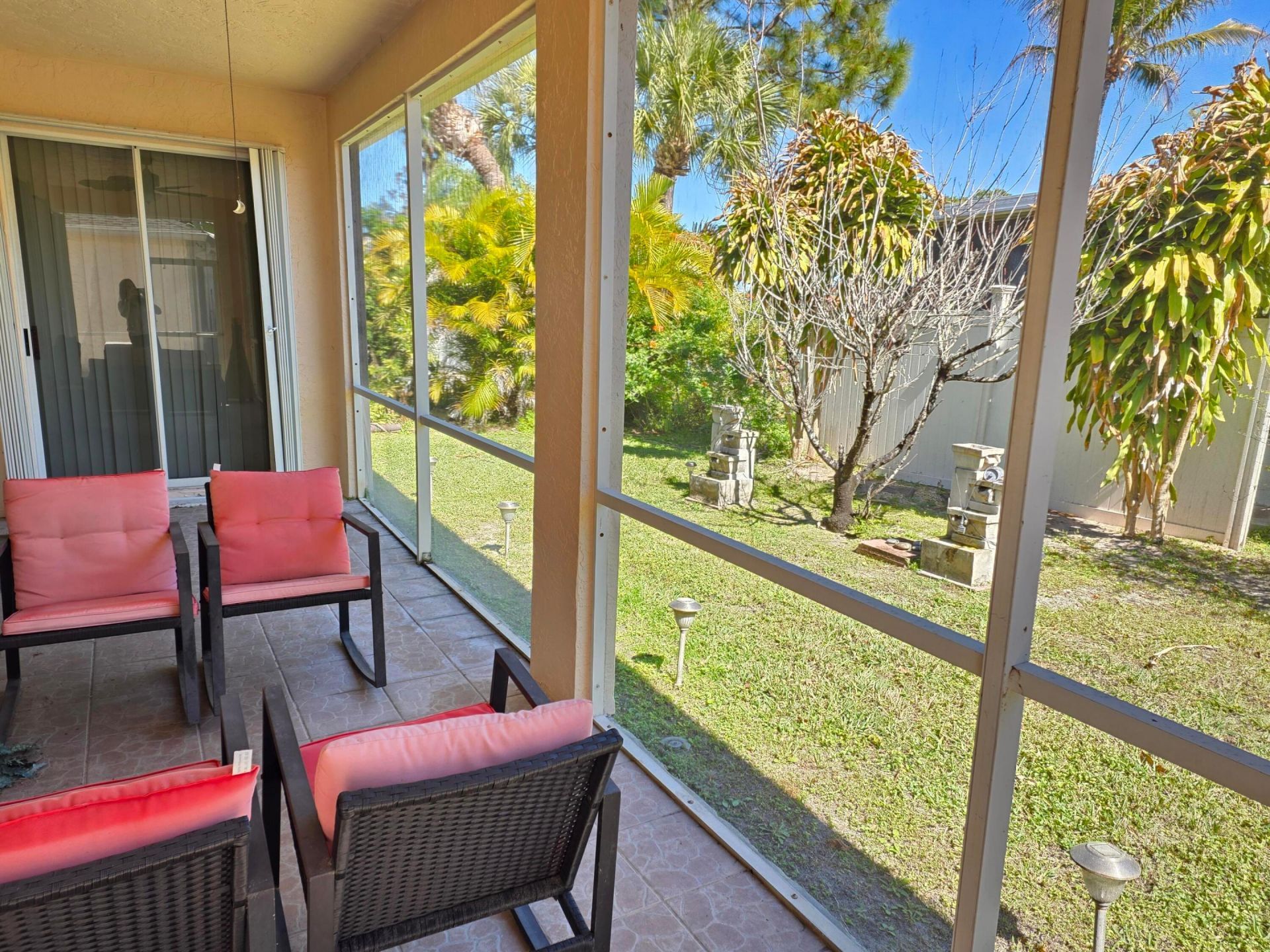 286 Saratoga Boulevard E, Royal Palm Beach, FL 33411 Photo