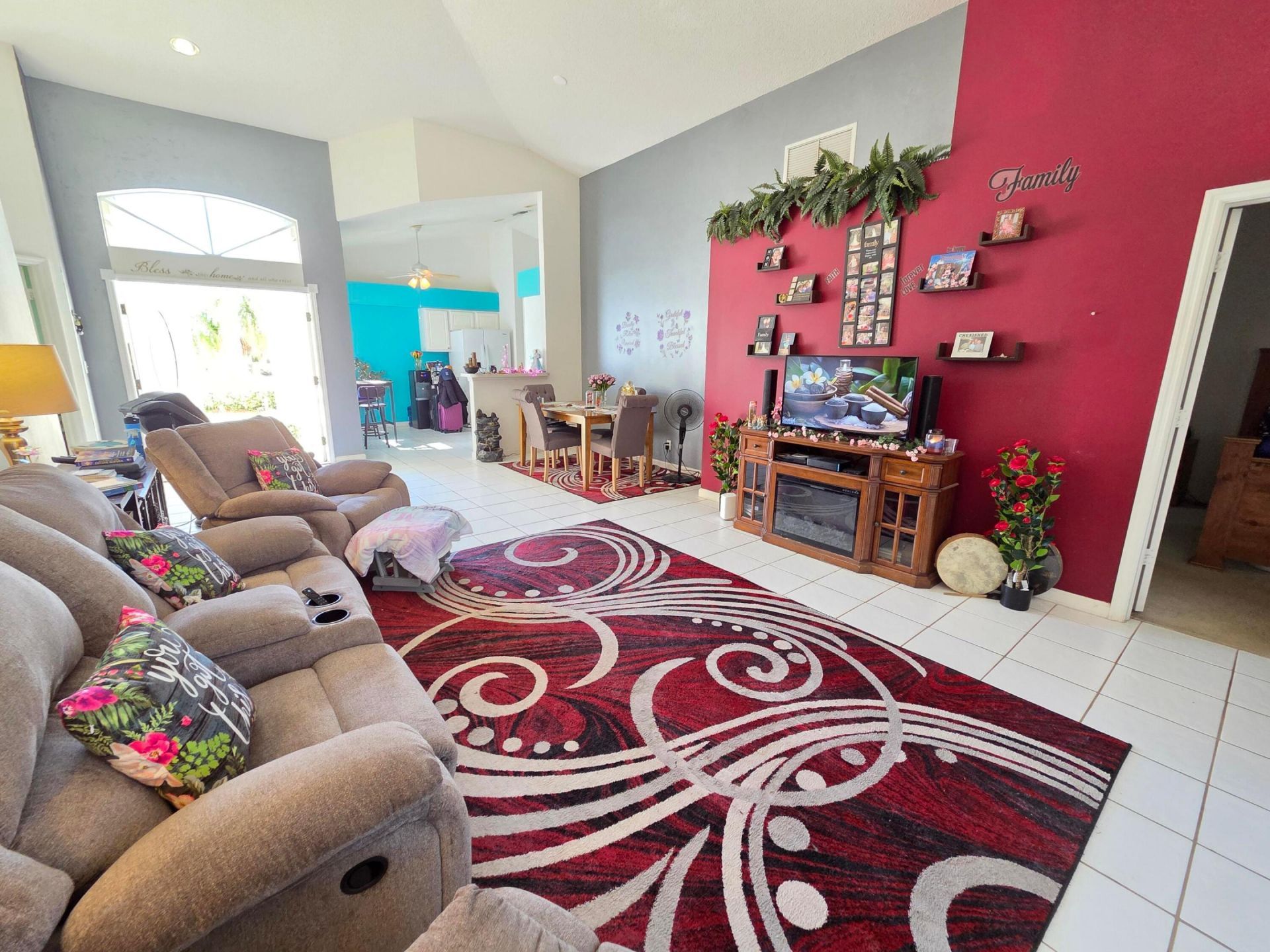 286 Saratoga Boulevard E, Royal Palm Beach, FL 33411 Photo