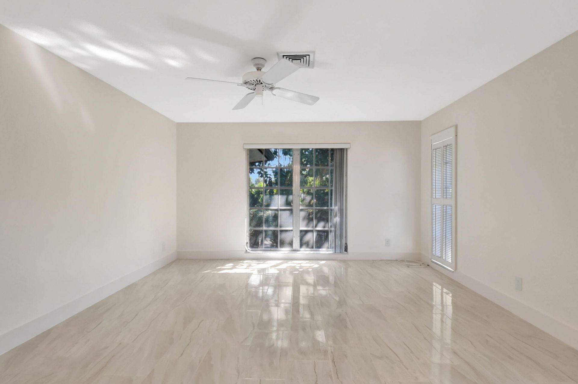 428 Pine Villa Drive, Atlantis, FL 33462 Photo