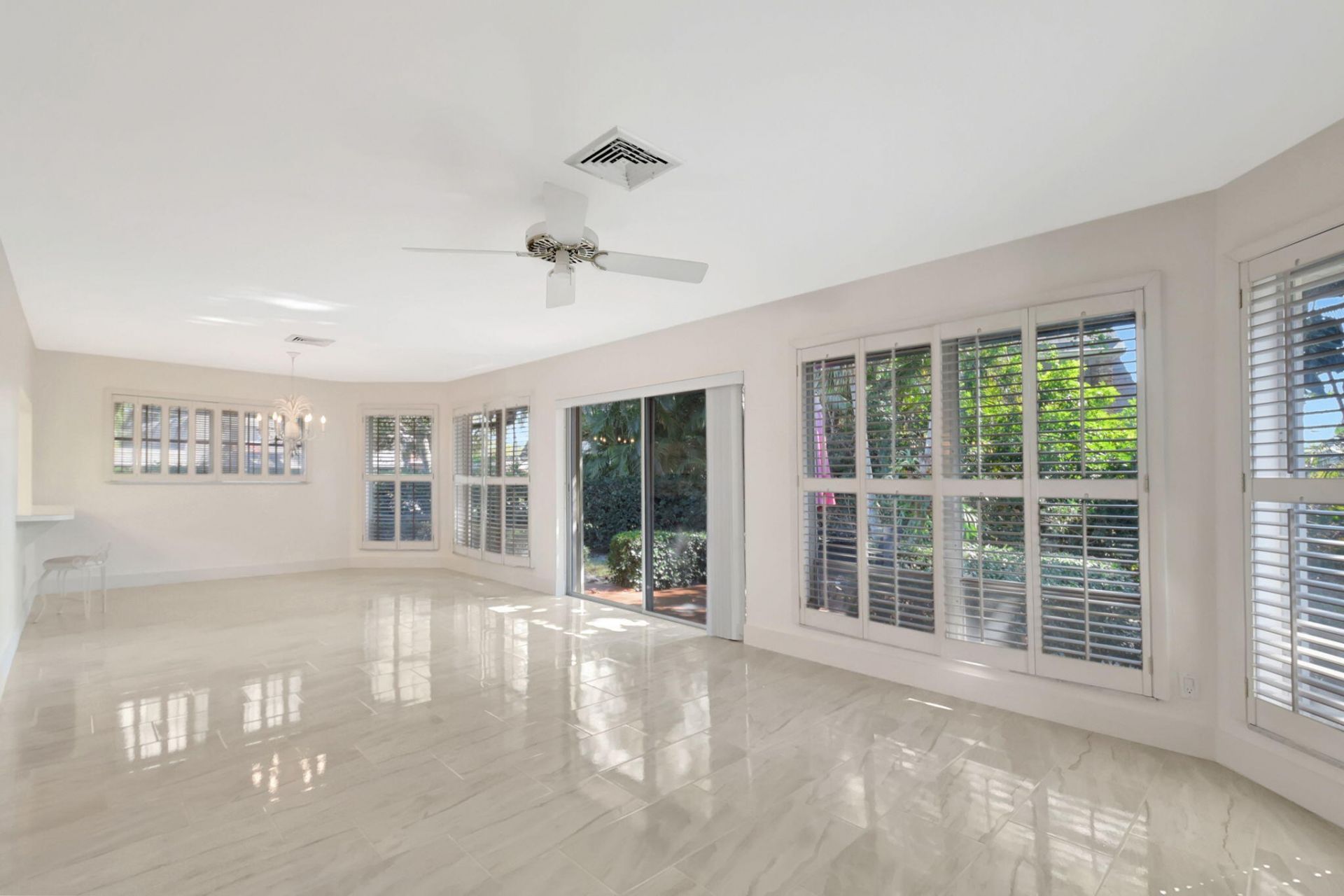 428 Pine Villa Drive, Atlantis, FL 33462 Photo