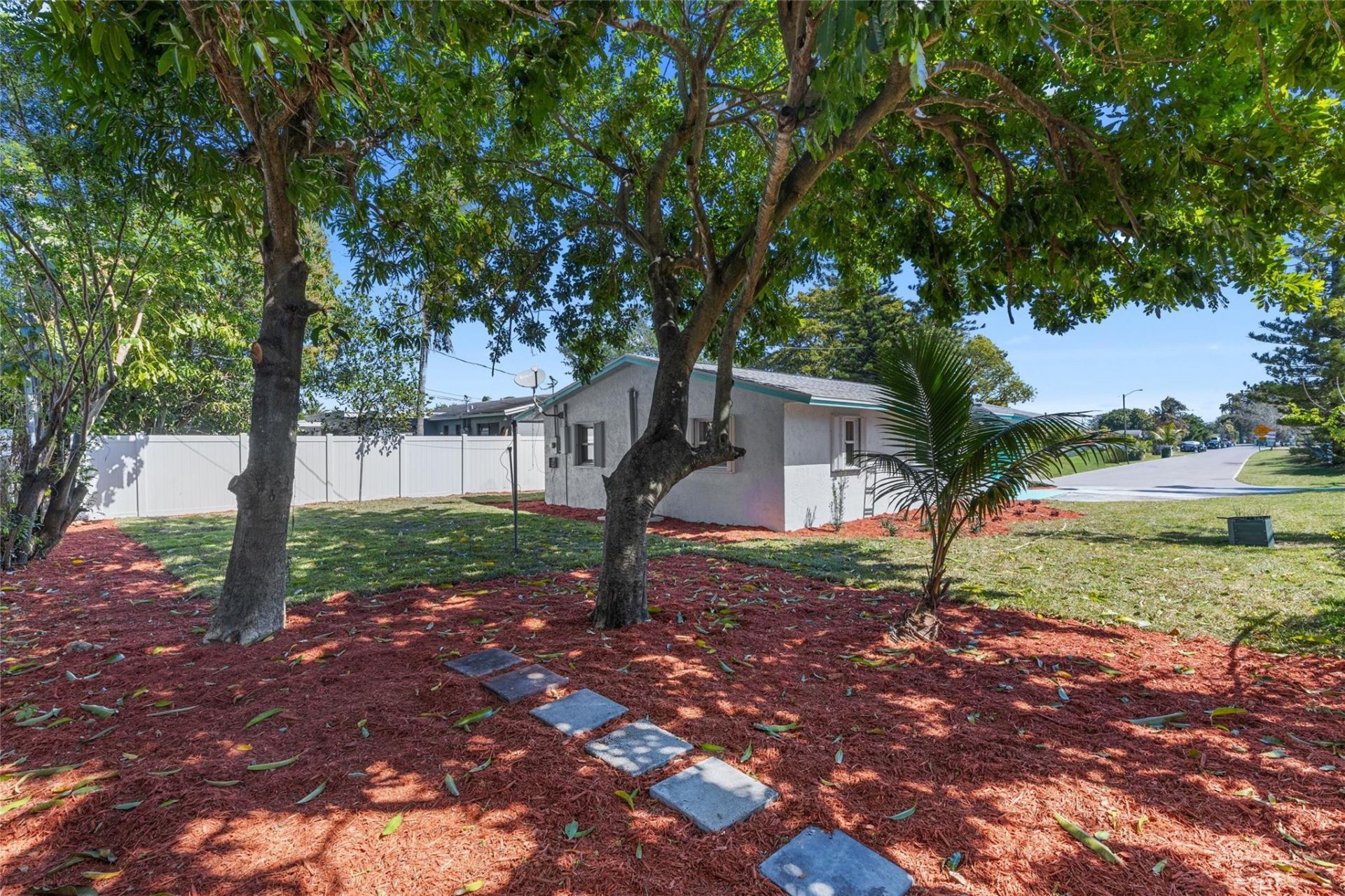 2171 NW 29th Avenue, Fort Lauderdale, FL 33311 Photo