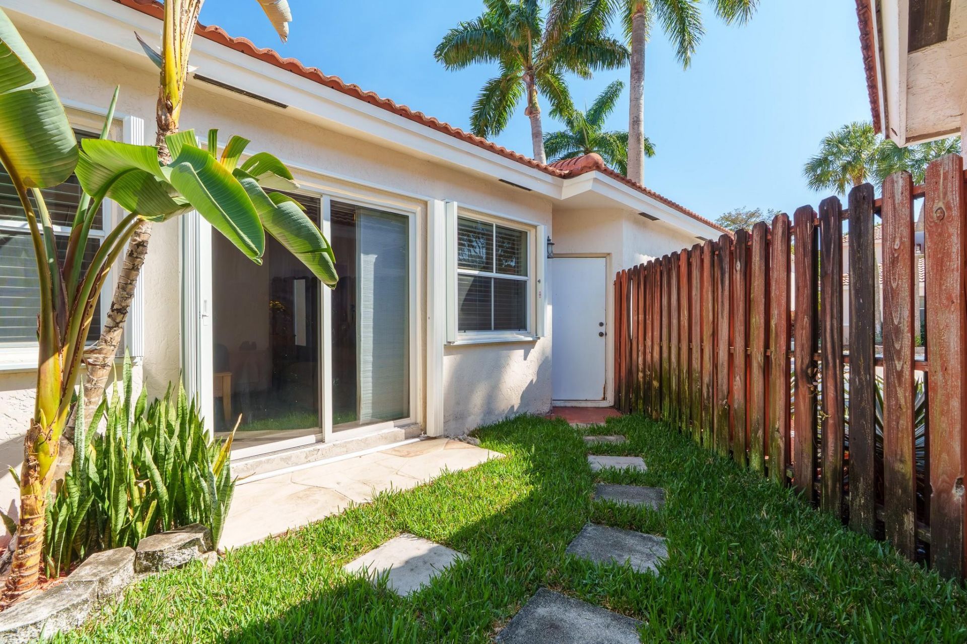 4755 NW 7th Manor, Coconut Creek, FL 33063 Photo