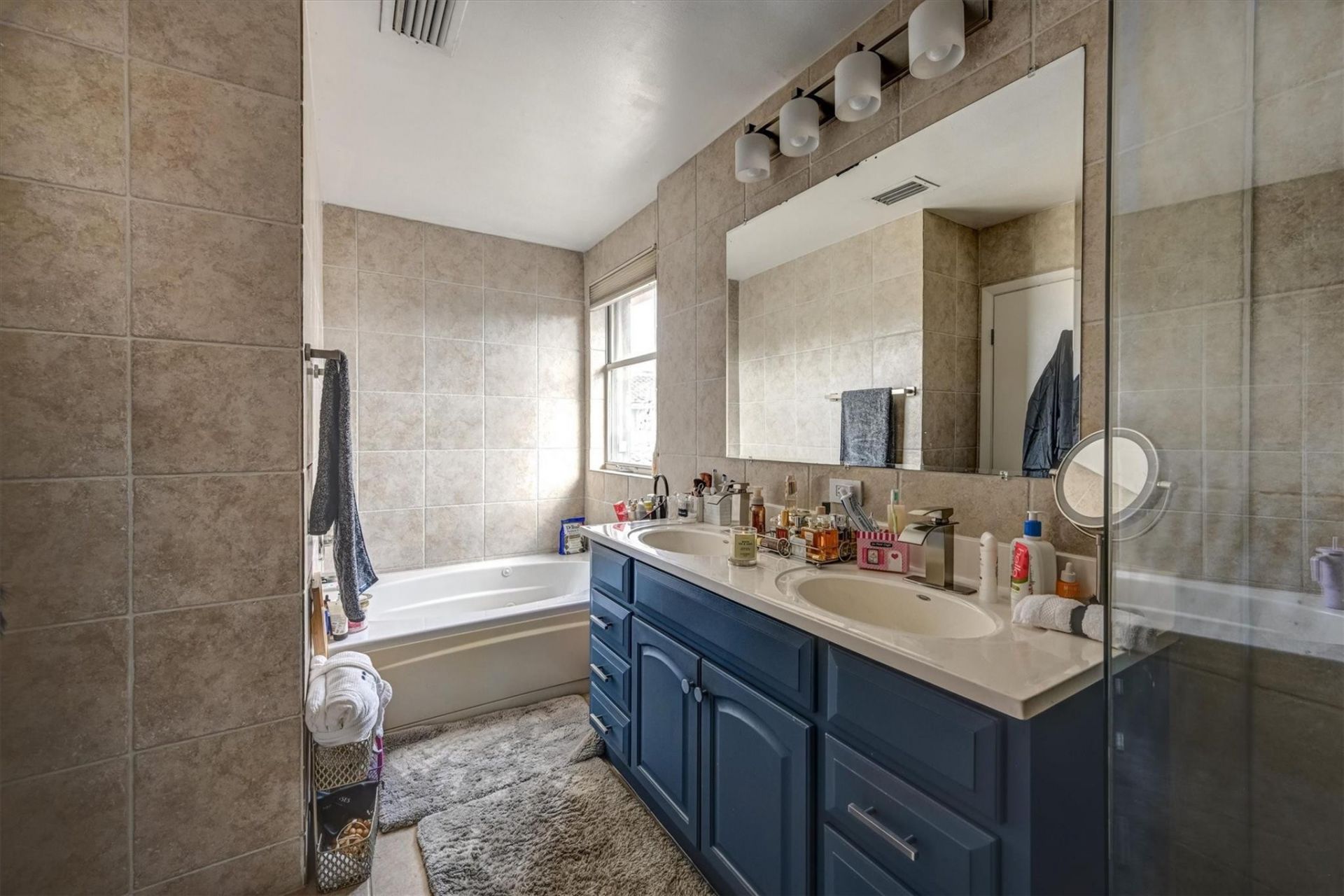 9581 NW 9th Court, Plantation, FL 33324 Photo