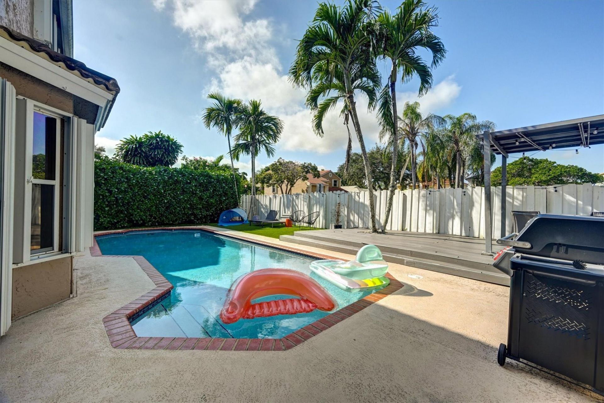 9581 NW 9th Court, Plantation, FL 33324 Photo