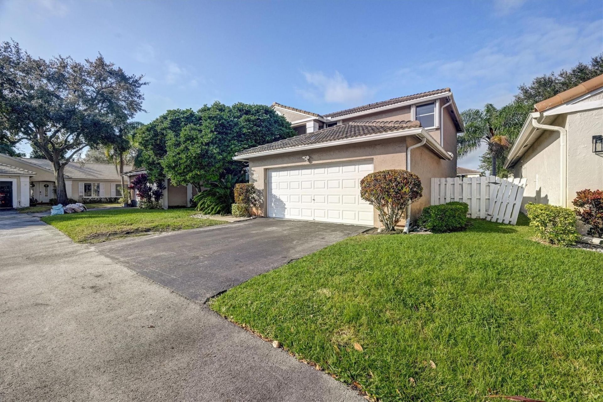 9581 NW 9th Court, Plantation, FL 33324 Photo