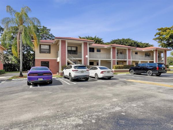 9629 NW 4th St, Unit 4A, Coral Springs, FL 33071