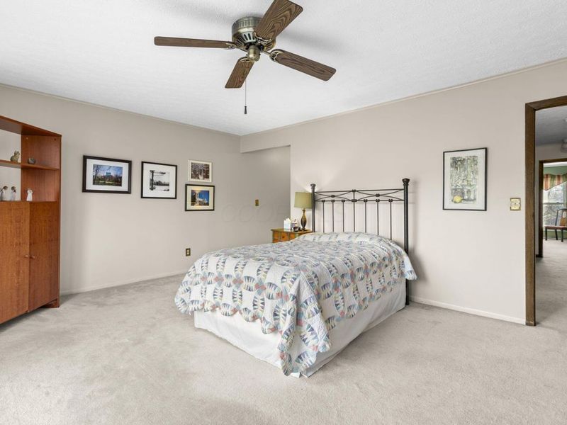 3172 Walden Ravines, Columbus, OH 43221 Photo 23