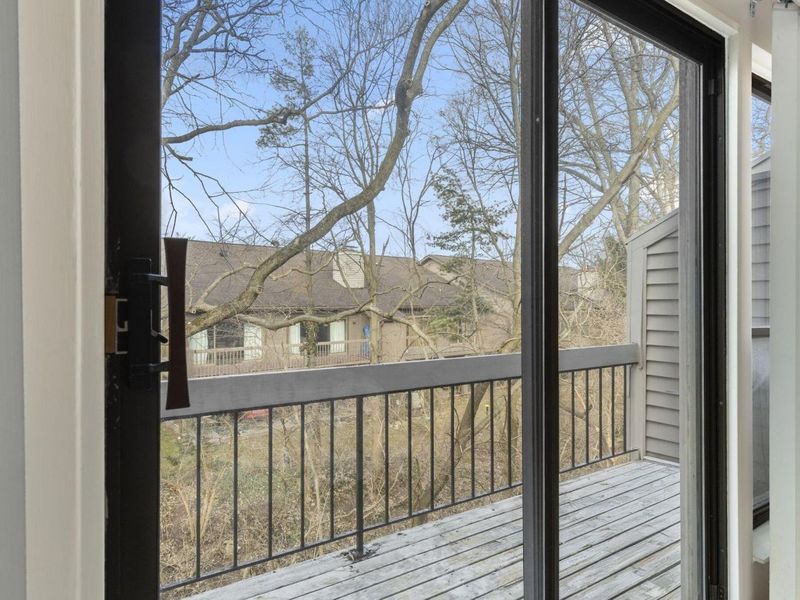 3172 Walden Ravines, Columbus, OH 43221 Photo 25