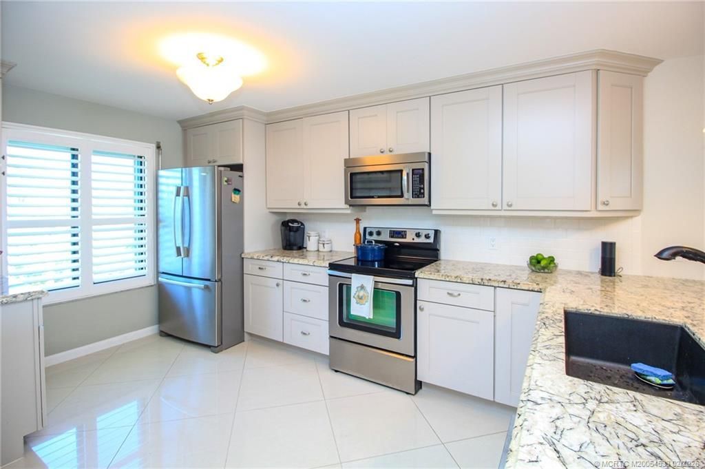 4680 NE Sandpebble Trace, Unit 301, Stuart, FL 34996 Photo