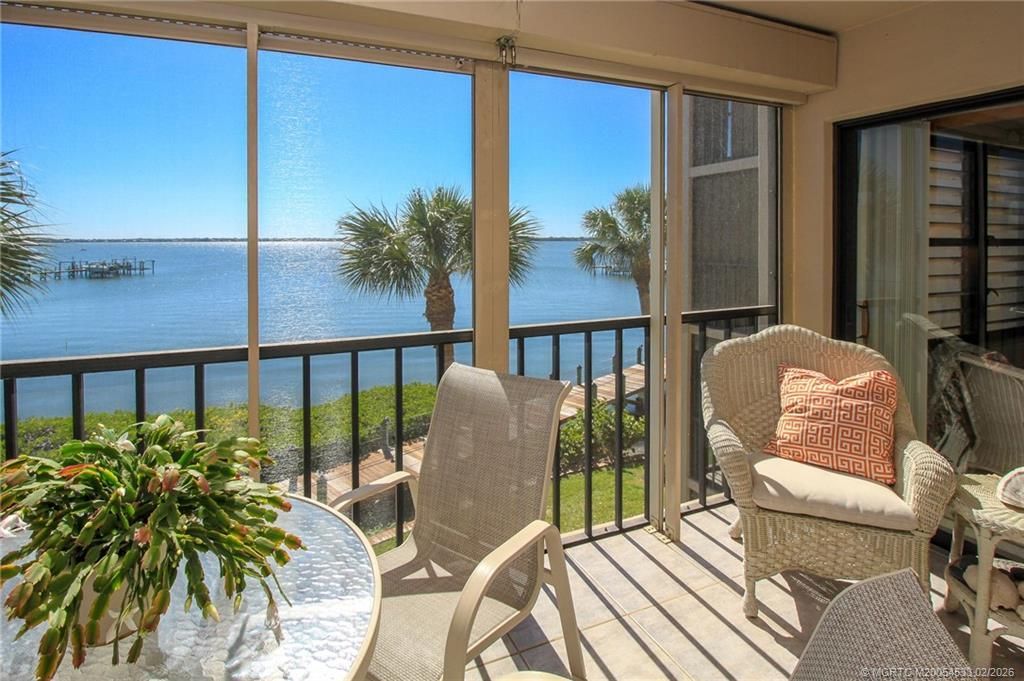 4680 NE Sandpebble Trace, Unit 301, Stuart, FL 34996 Photo