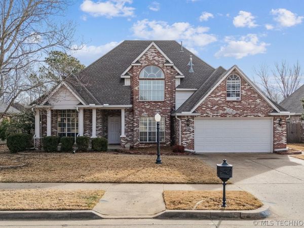 9119 N 102nd East Avenue, Owasso, OK 74055