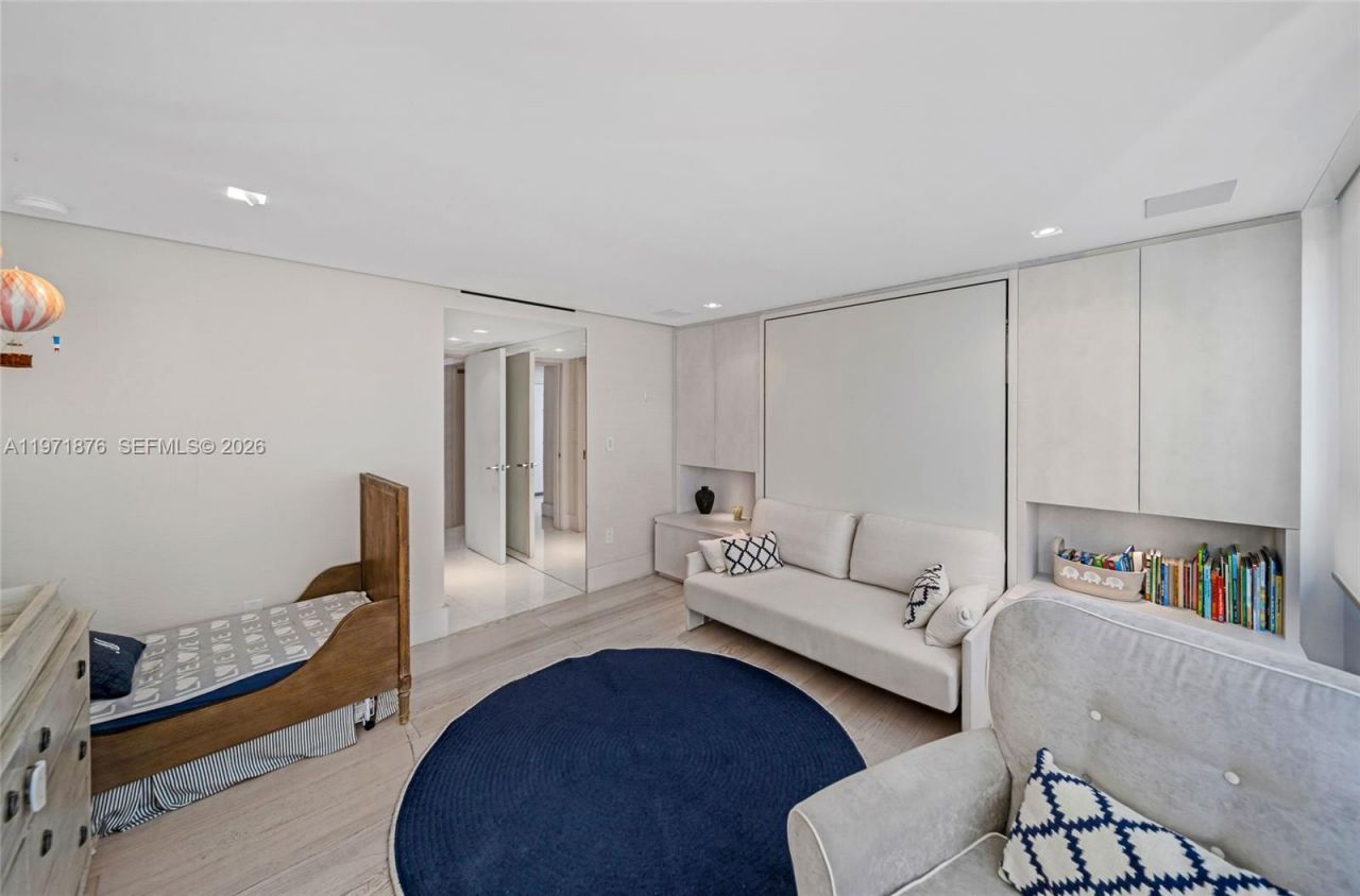 11 Island Ave , Unit 1511, Miami Beach, FL 33139 Photo