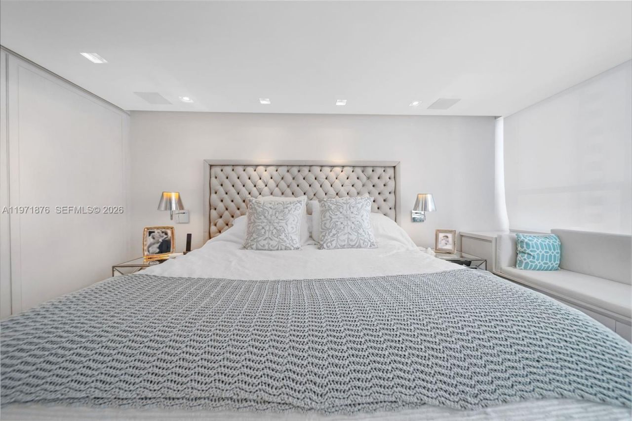 11 Island Ave , Unit 1511, Miami Beach, FL 33139 Photo