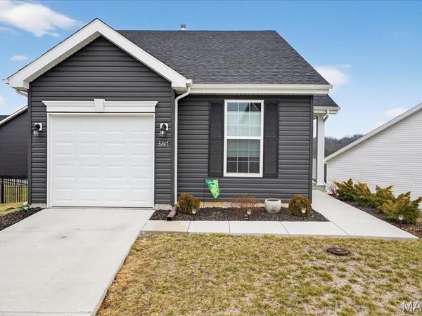 3247 White Pine Drive , Imperial, MO 63052