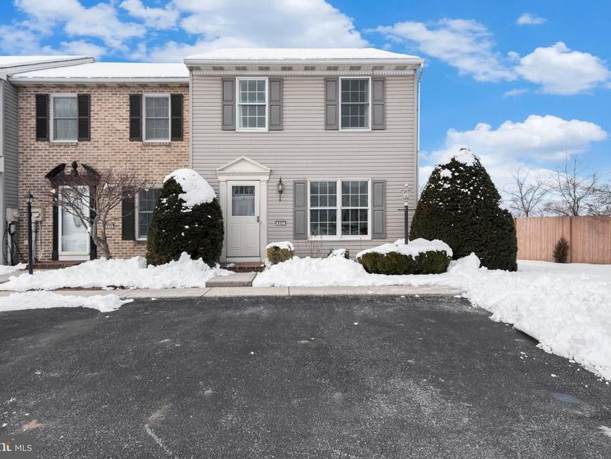 652 Park Ridge Drive, Mechanicsburg, PA 17055 Main Photo