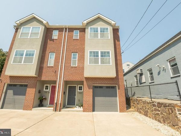 534 GREEN LANE, PHILADELPHIA, PA 19128