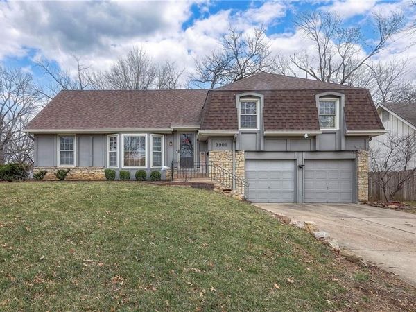 9901 Taylor Drive, Overland Park, KS 66212