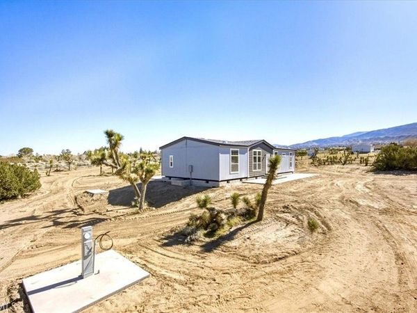 11475 Descanso Road, Pinon Hills, CA 92372