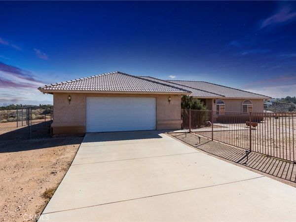 8605 Cantel Court, Oak Hills, CA 92344