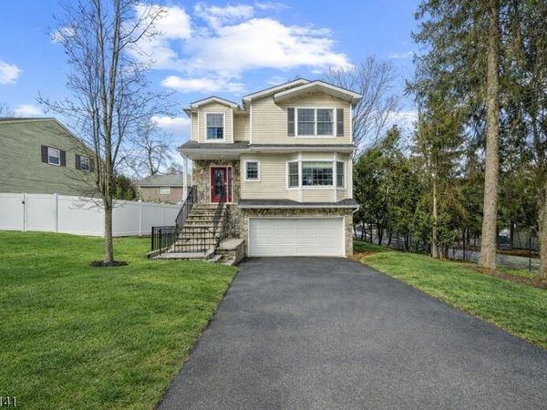 41 Ramsey Ave, Ramsey, NJ 07446