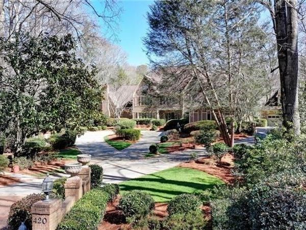 420 Rivertrail Court, Atlanta, GA 30350