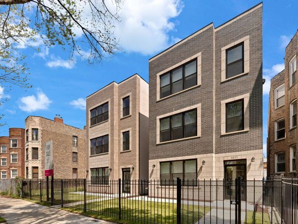 4433-35 S Prairie Avenue , Chicago, IL 60653